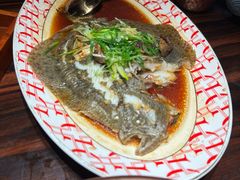 -粤·向群饭店(麓景路店)