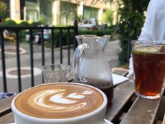 -Cafe Villa