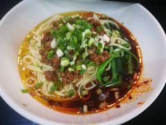 -秦云老太婆摊摊面(磁器口店)