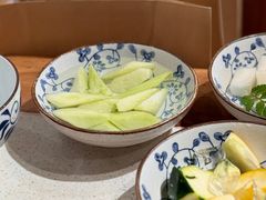 多彩节瓜-巴奴毛肚火锅概念餐厅