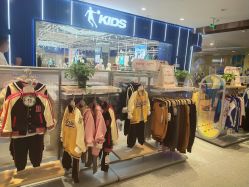 -孩子王(盐城宝龙广场店)