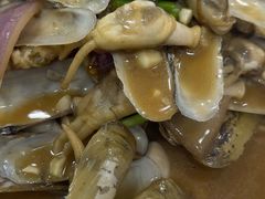 姜葱炒圣子-明记海鲜大排档(巽寮湾店)