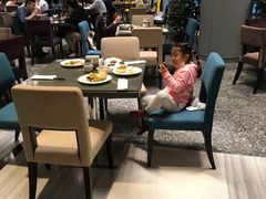 -上海滴水湖皇冠假日酒店