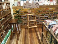 -猫的天空之城概念书店(印象城购物中心店)