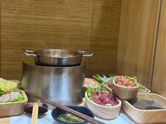 -独食火锅·半米屋台(直营总店)