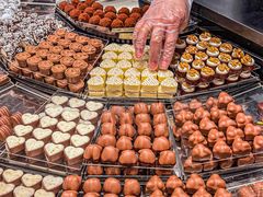 -Laderach 莱德拉(上海环贸iapm店)