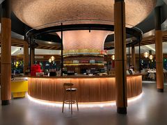 -茅草房·河畔园林火锅