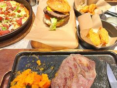 -必胜客(东大桥店)