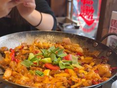 -富正毅三下锅·湘西韵味(天门山索道店)