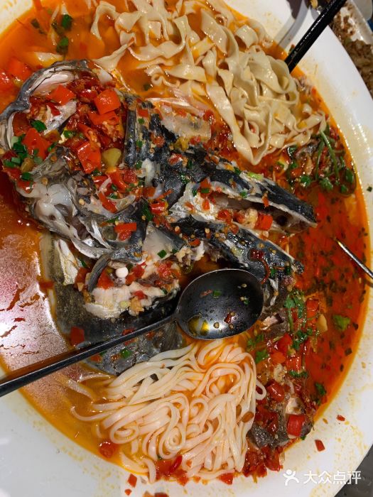 坛宗剁椒鱼头(河西王府井店)坛宗剁椒鱼头图片