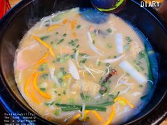 -勺子米线·云南传统小吃市集(四方街店)