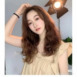 -时尚殿堂明星门店