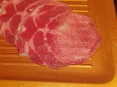 -牛YO寿喜烧·铁板烧和牛火锅自助(市府恒隆店)