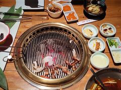 -小花花炭火烤肉·十五年延吉风味(左家庄店)