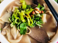 -萧记三鲜烩面(黄河南路店)