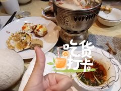 -雍和会海鲜姿造自助(湖东路店)