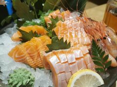 -枝魯枝魯自助料理