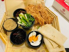 烙馍卷馓子-大张烙馍村(三环南路旗舰店)