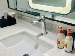 -大连星海皇冠假日酒店