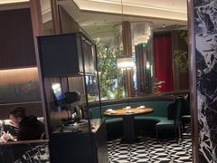 -新白鹿餐厅(滨江银泰店)