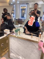 点击看大图 -八佰伴8008星级形象店