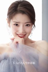 -雪中彩影婚纱摄影·微光艺术中心