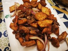 风味馕炒肉-阿拉丁新疆风味餐厅·清真(罗廊巷店)