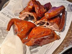 -蝴蝶里·粤菜·点心(滨江龙湖店)