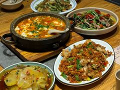 -郑件洋芋饭庄