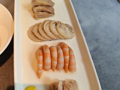 -HOMES上海本帮菜(襄阳公园店)