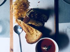 -The Sunny Side Cafe Station 1