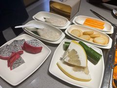 -海底捞火锅(金山百联店)