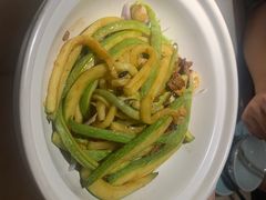 -韵秋荷(宝山龙湖天街店)