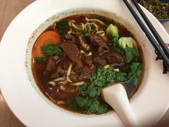 -贯一台湾牛肉面(八一七中路店)