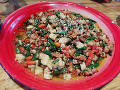 歌乐山辣子鸡-兔槽江湖菜·重庆璧山兔(水围店)