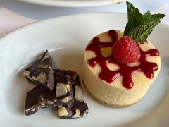 -茹丝葵经典牛排馆(上海外滩店)