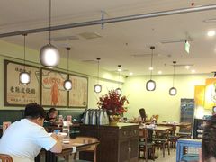 -东来菜馆•手抓海鲜家常菜•海鲜锅贴(鸽子窝店)
