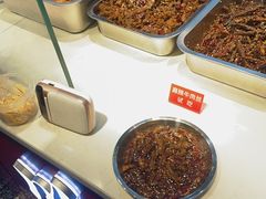 -叼叼姐手撕烤兔·兔头(十八梯店)