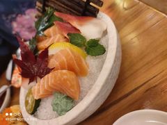 三文鱼刺身-桃太郎创作料理(大坪店)