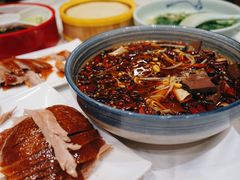 精品毛血旺-东兴楼饭庄(六里桥店)
