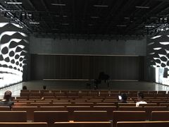 -哈尔滨大剧院