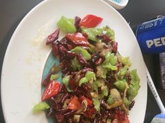 -桥边小楼·手工云南菜·古城观景小楼