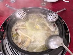 -花苑美食横琴生蚝火锅(拱北粤华路店)