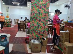 大堂-美兰春记食店·龙舌坡红烧牛肉