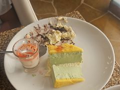 -怡咖啡海鲜自助餐厅(浦东香格里拉店)