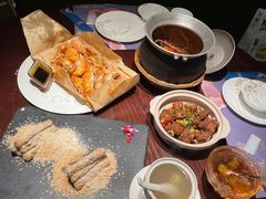 -罗氏十三活虾餐厅(光谷K11购物艺术中心店)