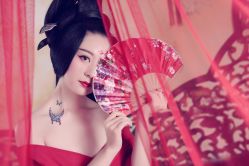 点击看大图 -盘子女人坊古装写真摄影(南京总店)
