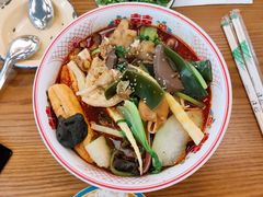 麻辣烫-脑馋粉儿(三里屯店)