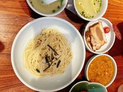 -裕兴记•蟹黄面馆(人民广场店)