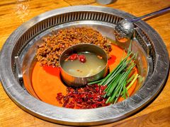鸳鸯锅-城墙拐拐火锅(三峡广场黑金冠店)